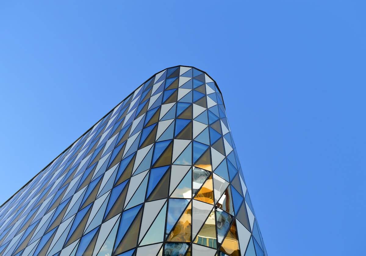 开云官网-老鹰三人20+终结太阳3连胜 约翰逊23+18+9布克31分