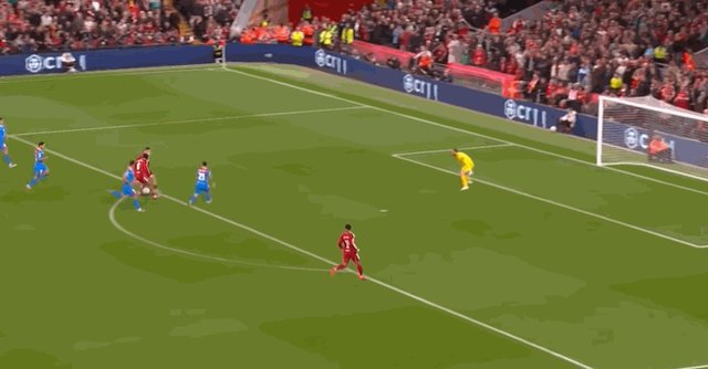 1758145682171005233.gif 萨拉赫.gif