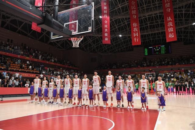 1732445741158024704.jpg (体育)(12)篮球——男篮热身赛:中国队战胜尤文图特队XxjpseC007187_20240920_PEPFN0A001.jpg