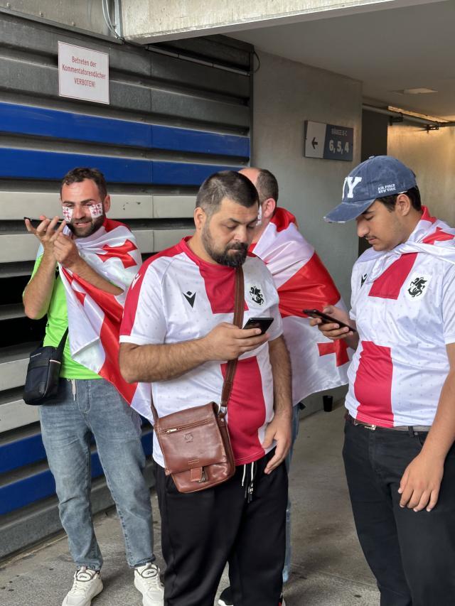 1719102345057030450.jpg 2_副本.jpg